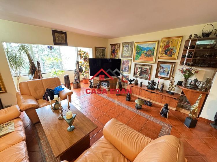Apartament cu 3 camere în Câmpina