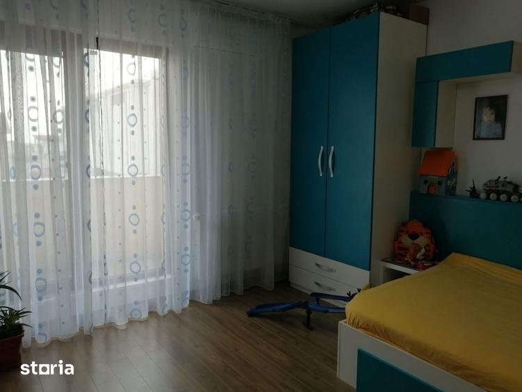 Casă cu 4 camere cu Canalizare în Chiajna
