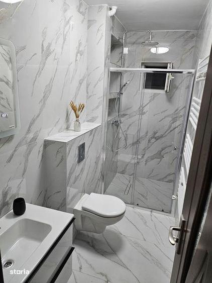 Casă cu 2 camere decomandat cu Teren 60 Mp în Central