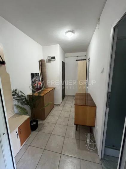 ETAJ 1! Apartament 2 camere, Podu Ros, 50mp, CT, AC - 5