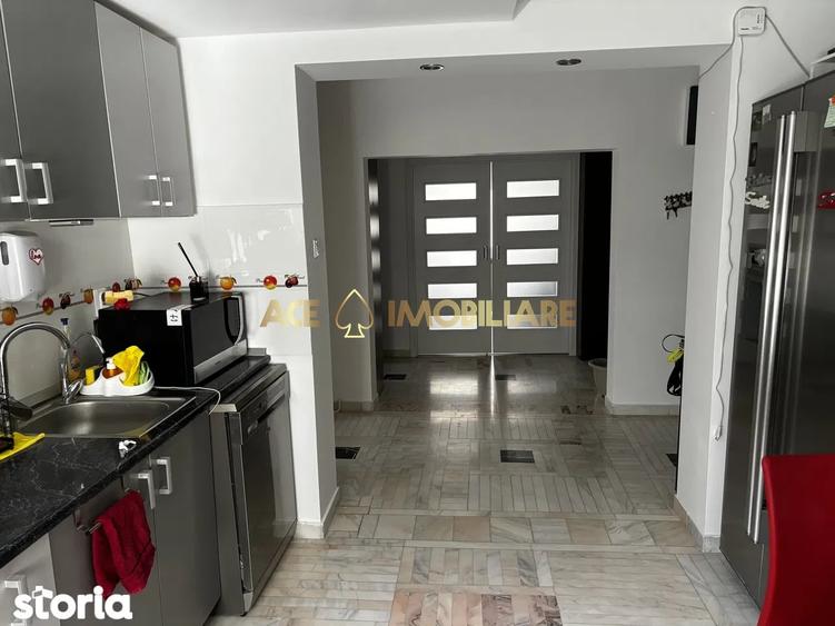 Apartament cu 4 camere decomandat, mobilat în 13 Septembrie