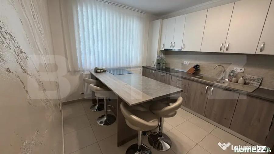 Casă cu 4 camere cu Teren 380 Mp în Central