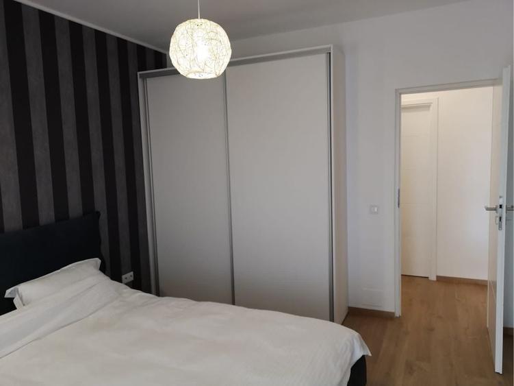 Apartament cu 2 camere semidecomandat în Dosu Bricii