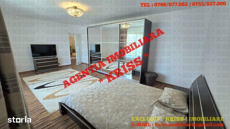 Casă cu 4 camere cu Teren 330 Mp în Central