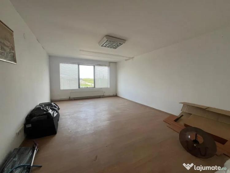 Spațiu comercial, de 564 mp, în Central