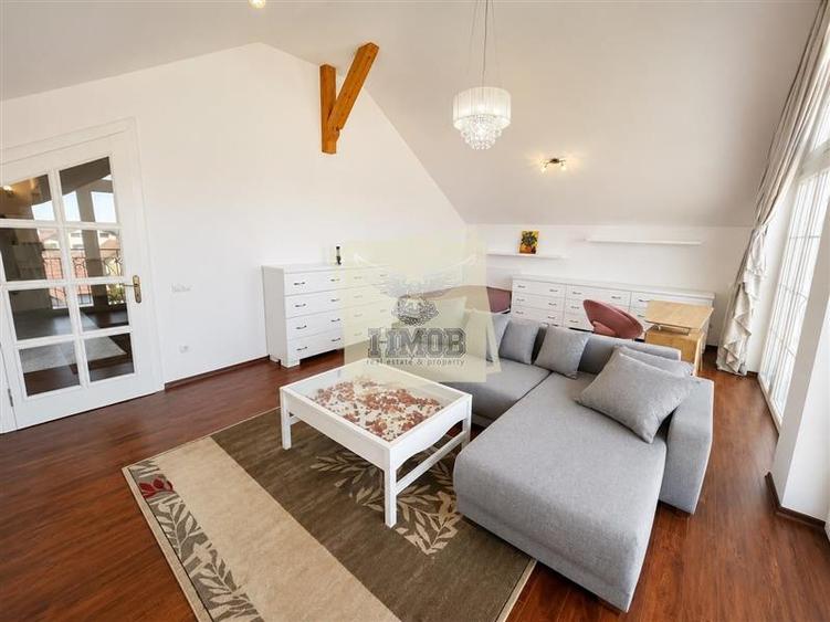 Apartament cu 3 camere decomandat, mobilat în Calea Dumbrăvii