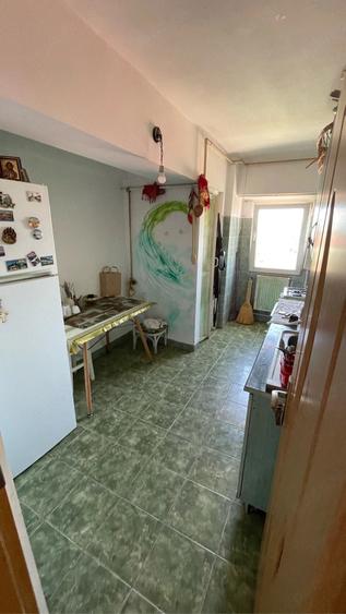 Apartament cu 3 camere decomandat în Unirii Nord