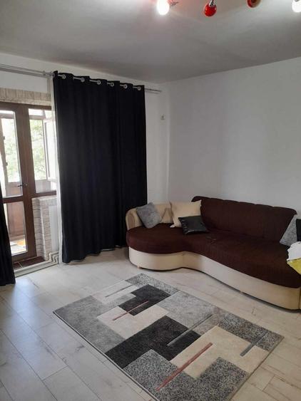 Inchiriez apartament cu 3 camere in Dorobanti 1 - 6
