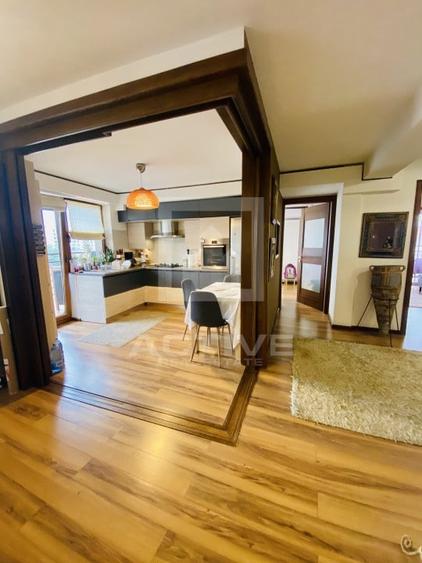 Apartament cu 3 camere semidecomandat, mobilat în Gheorgheni