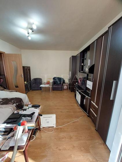 Garsonieră decomandată în Florești