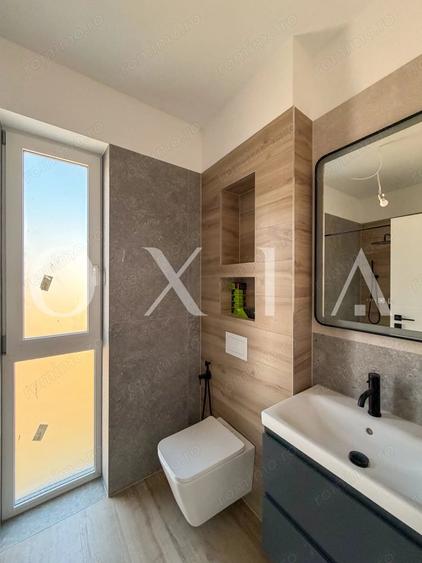 Apartament cu 4 camere semidecomandat în Giroc