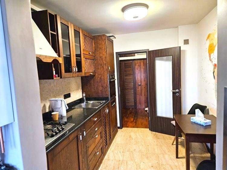 Apartament cu 3 camere decomandat în Dristor