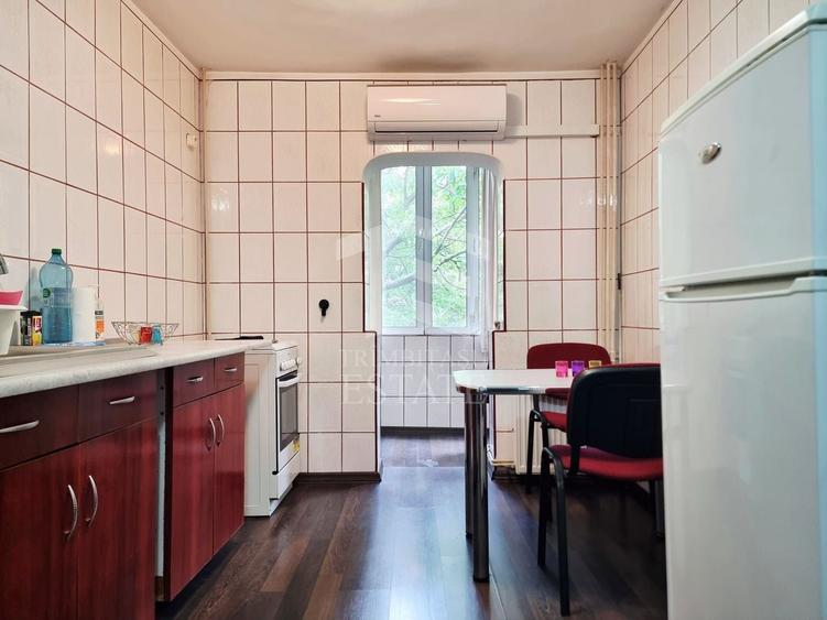 Apartament cu 2 camere decomandat, mobilat în Gorjului