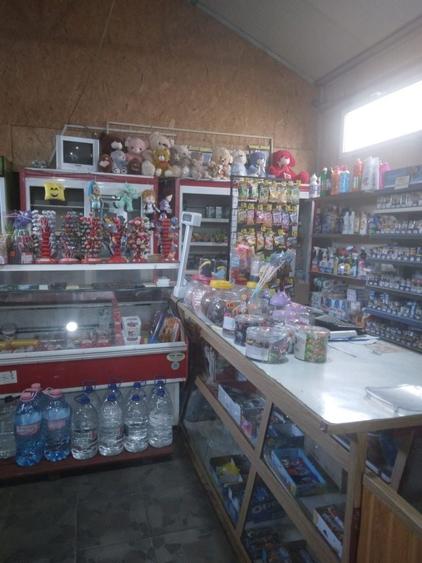 Spațiu comercial, de 100 mp, în Tunari