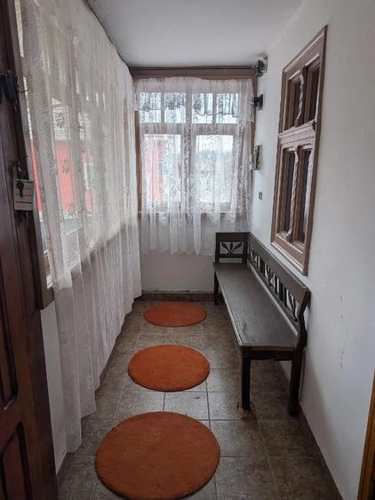 Casă cu Teren 1000 Mp în Călata