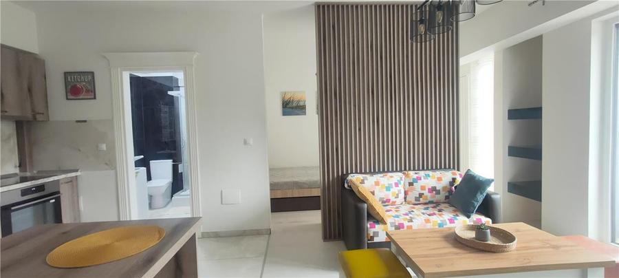 Apartament cu 2 camere decomandat în Tătărași