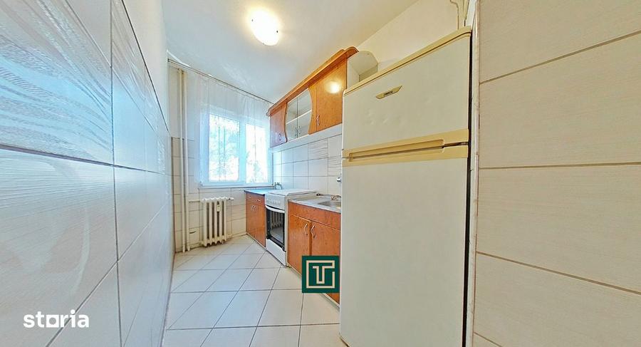 Apartament cu 2 camere semidecomandat în Aurel Vlaicu