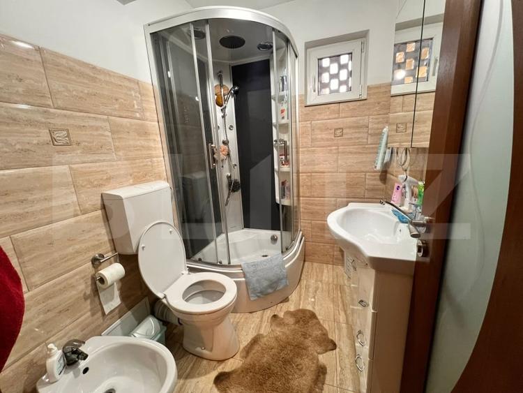 Se vinde apartament renovat si mobilat - 7
