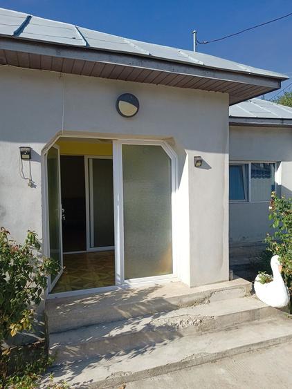 Casă cu 2 camere în Sălcioara
