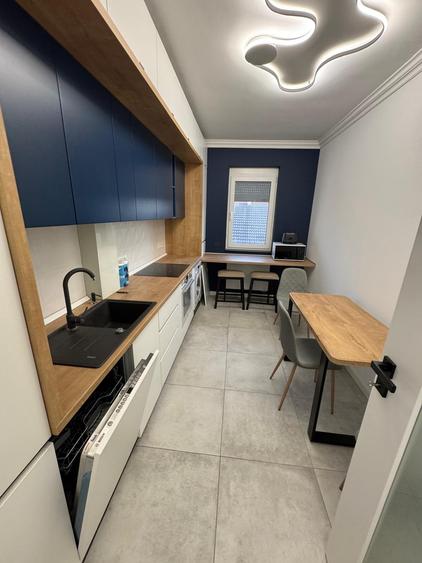 Apartament cu 3 camere decomandat în Braytim