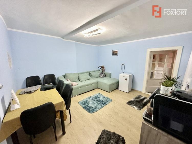 Casă individuală cu 4 camere cu Canalizare în Urseni