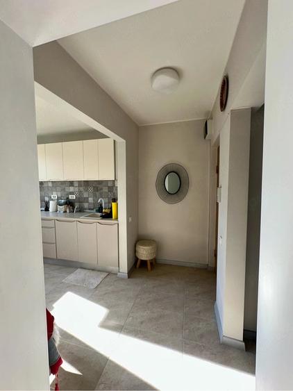 Apartament cu 3 camere semidecomandat în Liviu Rebreanu