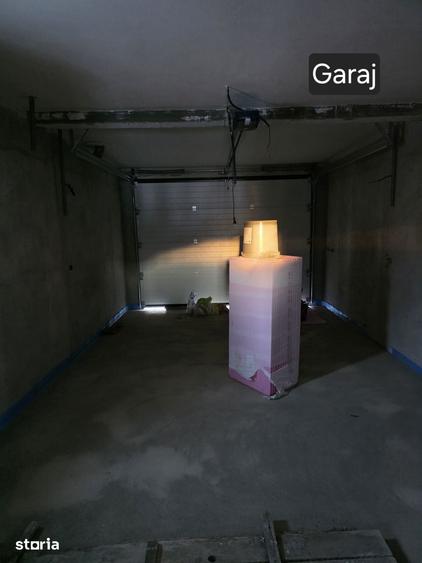 Casă cu 5 camere cu Teren 1300 Mp în Brodina