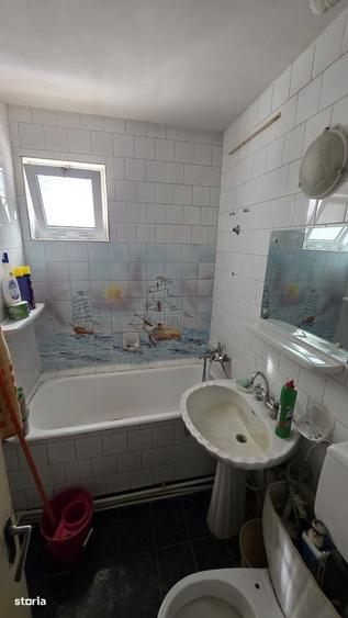 Apartament cu 4 camere în Central