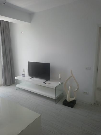 Apartament cu 2 camere decomandat, mobilat în Giulești