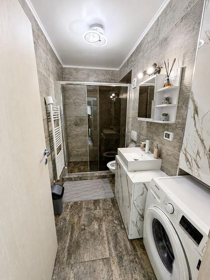 Apartament cu 3 camere decomandat în Tomis Plus