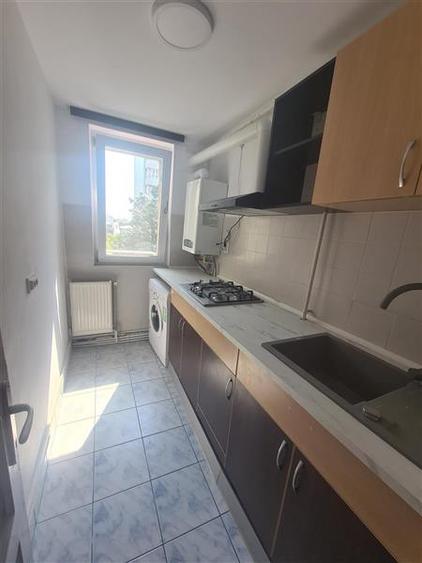 Apartament cu 2 camere semidecomandat, mobilat în Ștefan cel Mare