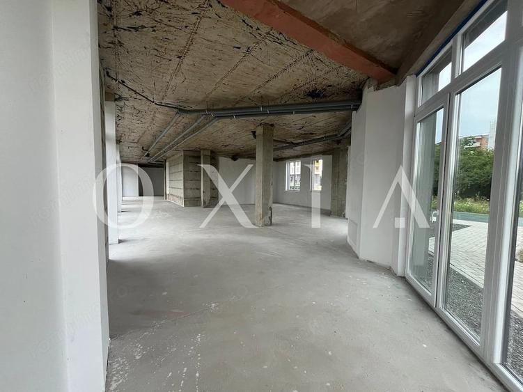 Spațiu comercial, de 209 mp, în Aradului