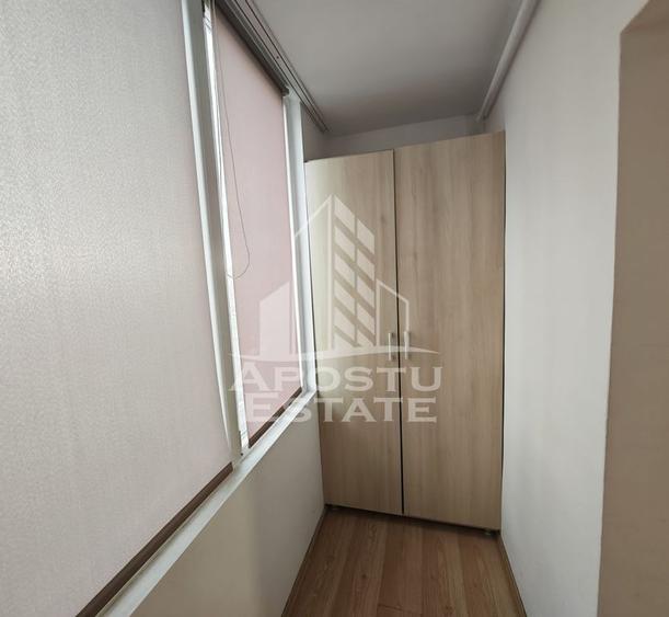 Apartament cu 2 camere decomandat, mobilat în Soarelui