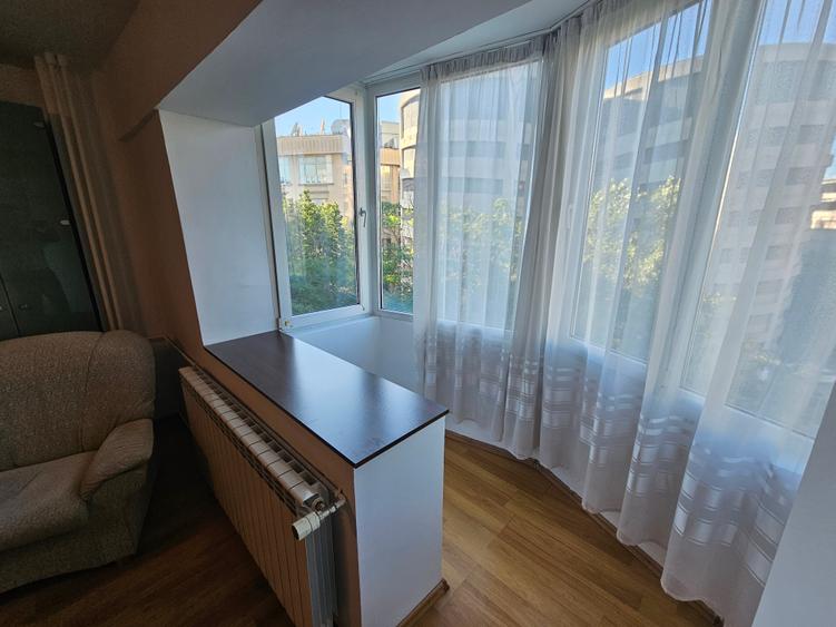 Apartament cu 2 camere decomandat în Unirii