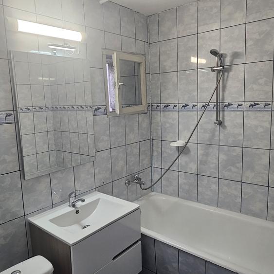 Apartament cu 3 camere decomandat, mobilat în Militari
