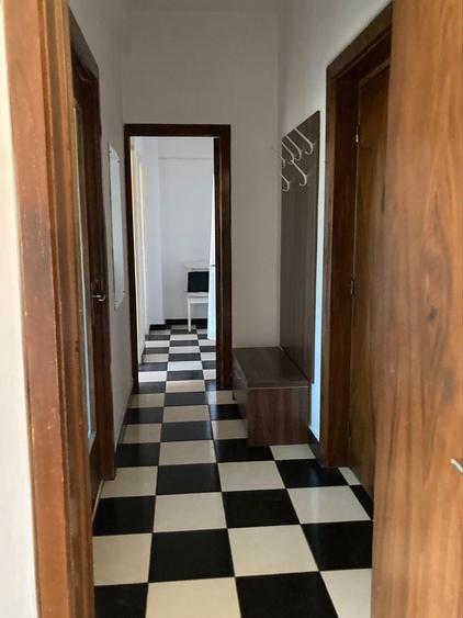Apartament cu 2 camere decomandat în Rosetti