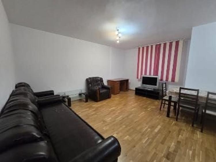 Apartament 3 camere, zona Piata Cetate Bloc Nou - 2