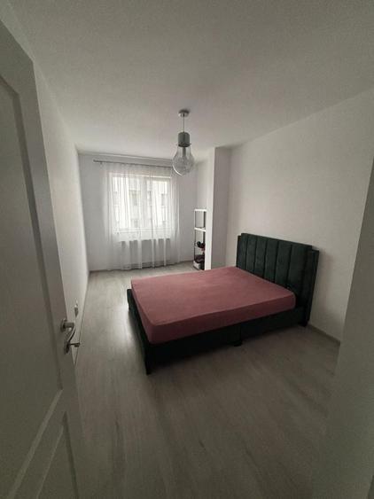 Apartament cu 2 camere decomandat în Florești