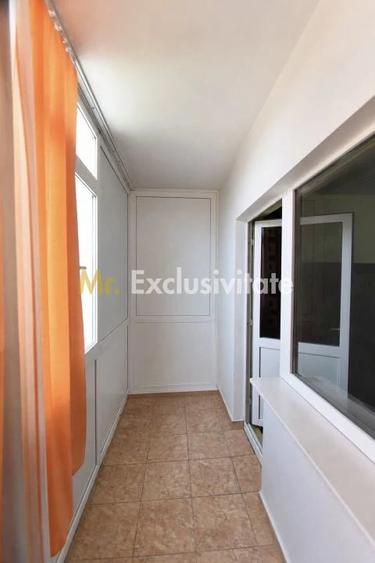 Apartament cu 3 camere decomandat în Prundu