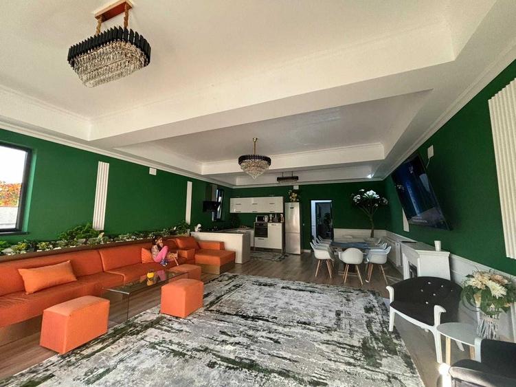 Casă cu 4 camere în Exterior Vest