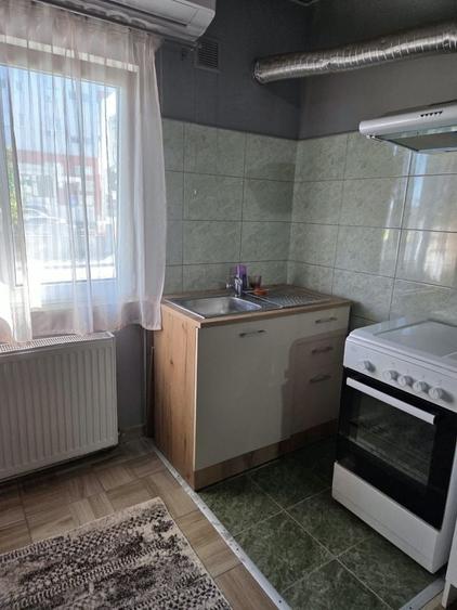 Garsonieră nedecomandată în Soarelui