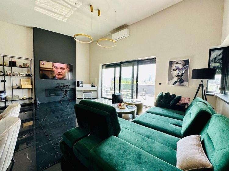 Duplex cu 4 camere cu Canalizare în Grigorescu