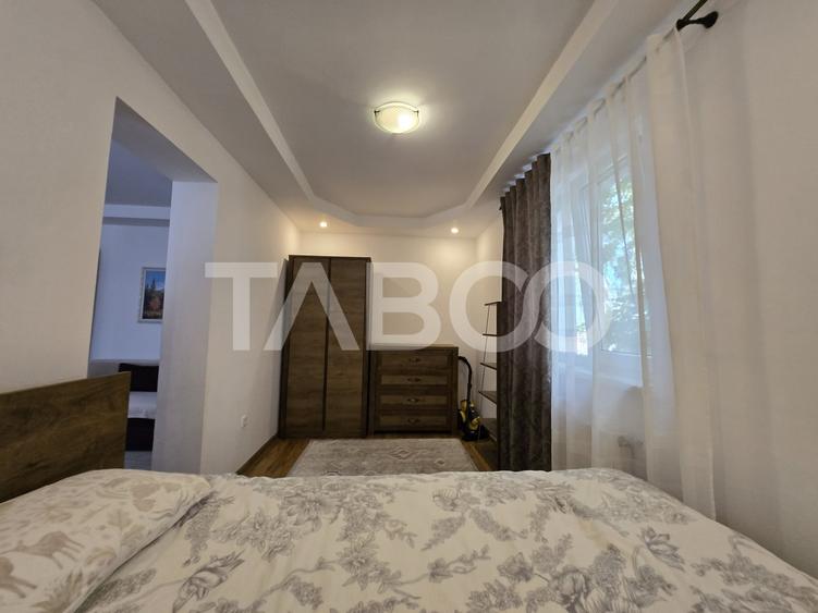 Apartament cu 3 camere semidecomandat, mobilat în Țiglari