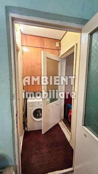 Apartament cu 3 camere semidecomandat în Nord