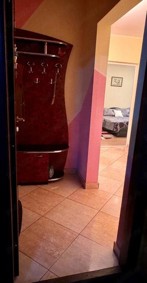 Apartament cu 2 camere decomandat în Siderurgiștilor