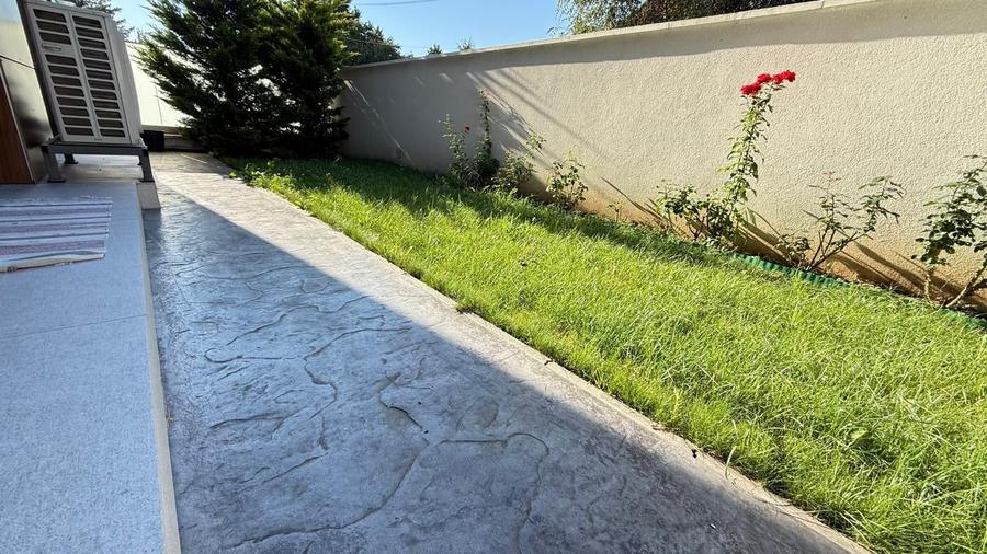 Apartament cu 4 camere în Pipera