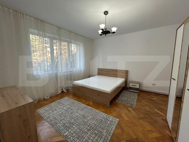 Apartament cu 2 camere decomandat, mobilat în Plopilor