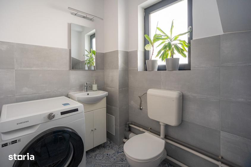 Casă cu 5 camere cu Teren 409 Mp în Berceni
