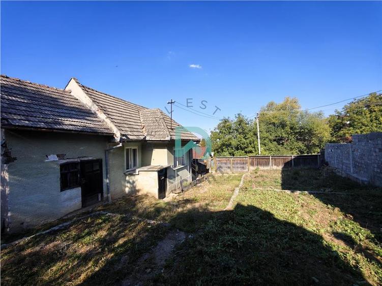 Casă individuală cu 2 camere cu Teren 1419 Mp în Turcheș
