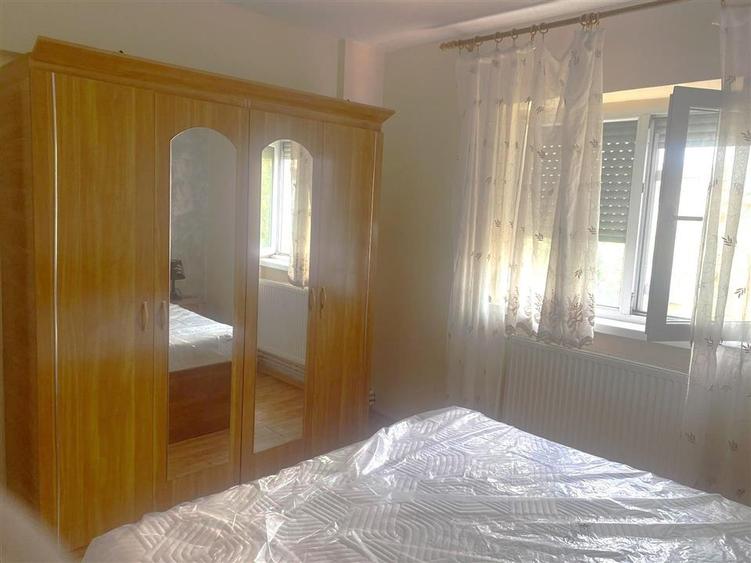 Apartament cu 2 camere decomandat în Apollo